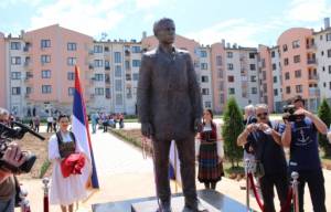 Estátua de Gavrilo Princip é inaugurada em Sarajevo