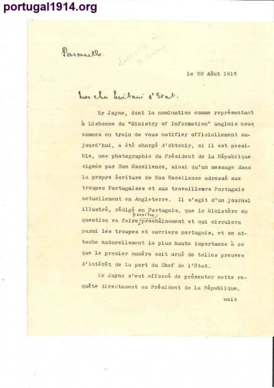 Pedido do representante do Ministério da Informação Inglês para que se obtenha uma fotogafia do Presidente da República e que seja enviada uma mensagem dirigida as tropas e aos actuais trabalhadores portugueses, em Inglaterra
