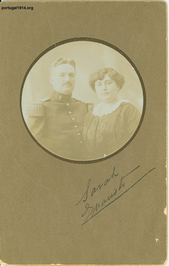 Evaristo Augusto Duarte Geral e sua esposa, antes de partir para África
