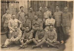 Alferes Correia e alguns camaradas de cativeiro na Alemanha