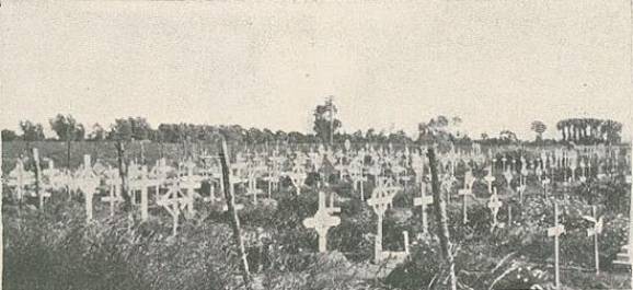 Cemitério de guerra na Rue du Bois, onde repousam soldados portugueses em 1918.