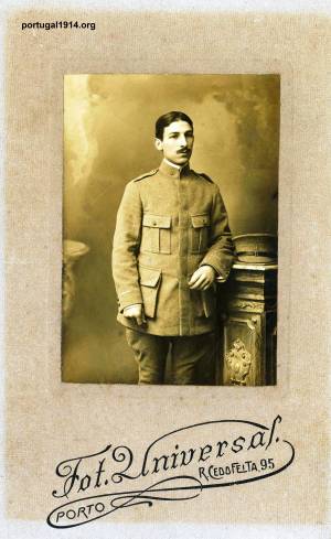 A memória de Joaquim Alves Correia de Araújo, médico em África durante a Grande Guerra