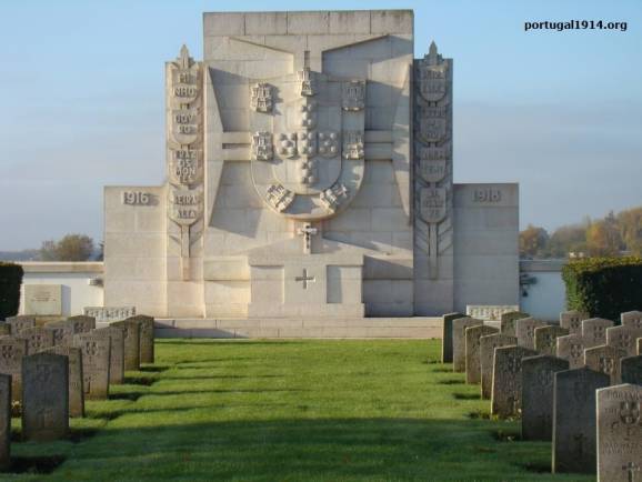 Cemitério de militar português de Richebourg l´Avoué. Fotografia cedida por Afonso da Silva Maia